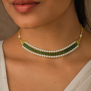 Emerald Aura Pearl Choker