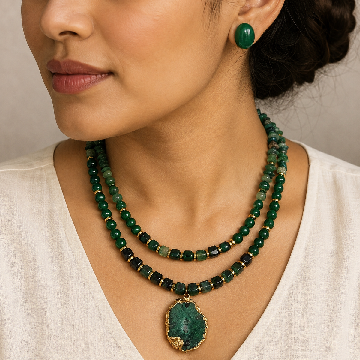 Emerald Forest Two-Layer Geode Pendant Necklace & Aventurine Stud Earring