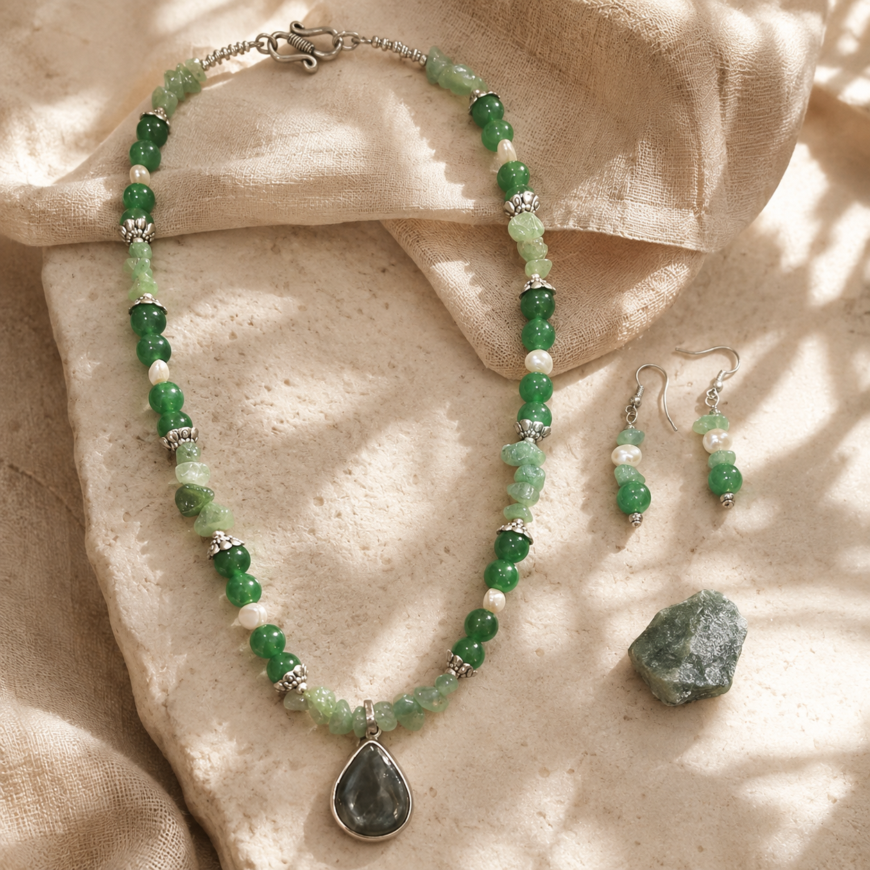 Emerald Dew Aventurine & Agate Pendant Necklace Set