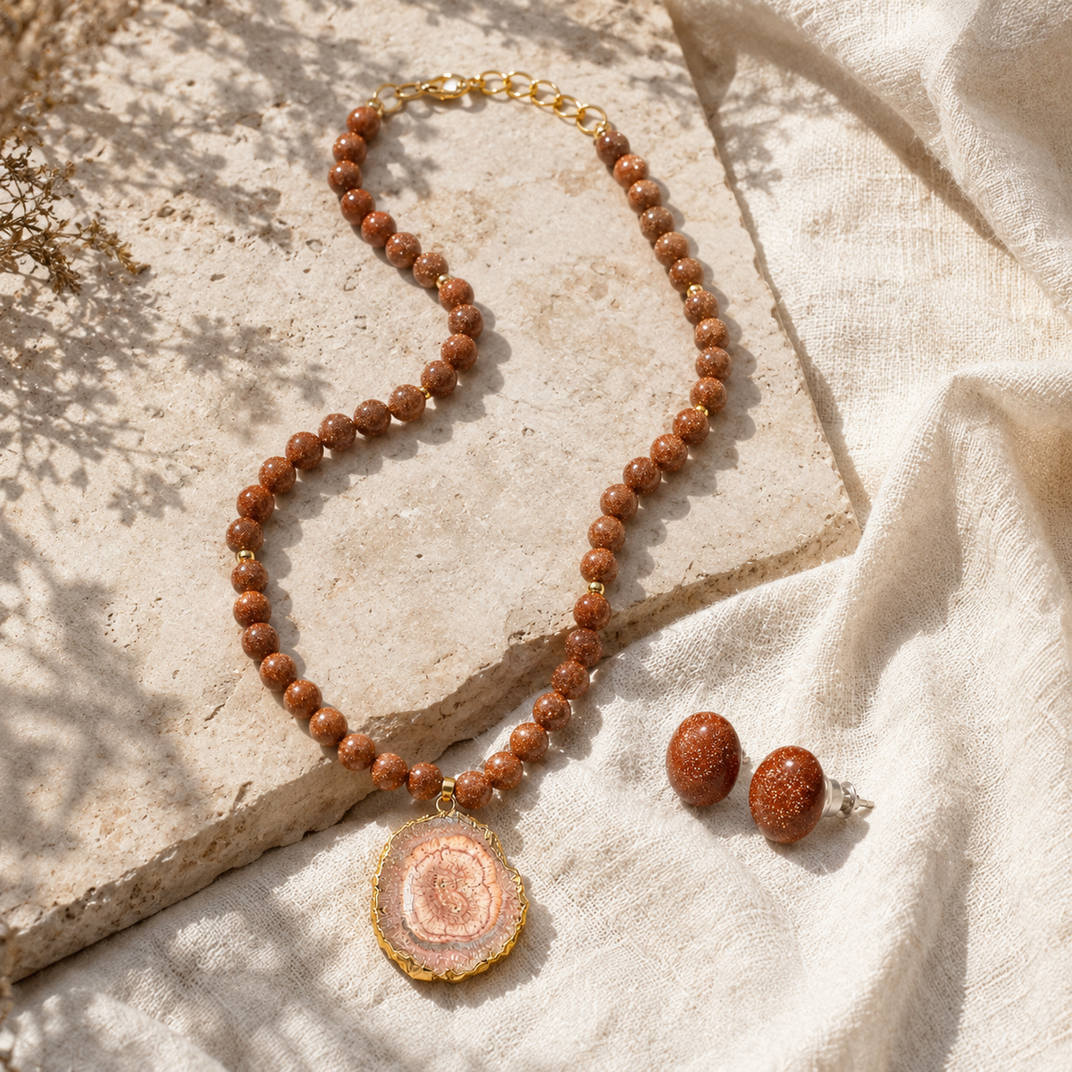 Desert Gleam Gold Sandstone Slice Pendant Necklace & Sandstone Stud Earring