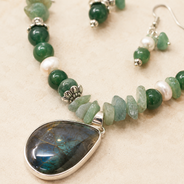Detailed view of Green Aventurine Teardrop Set showing stone and bead arrangement